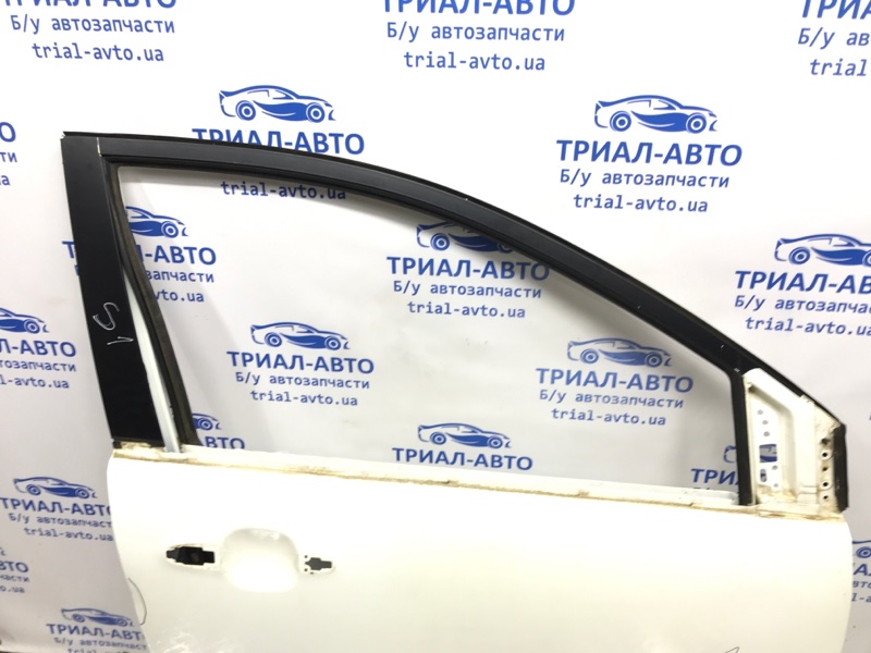 Дверь передняя правая Korando 2010-2019 C200 2.0 diesel D20DTF