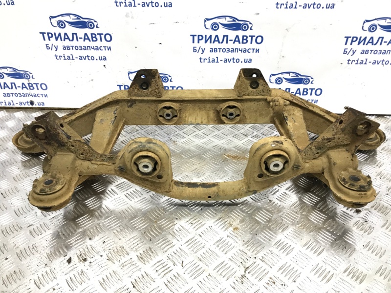Балка задней подвески Korando 2010-2019 C200 2.0 diesel D20DTF