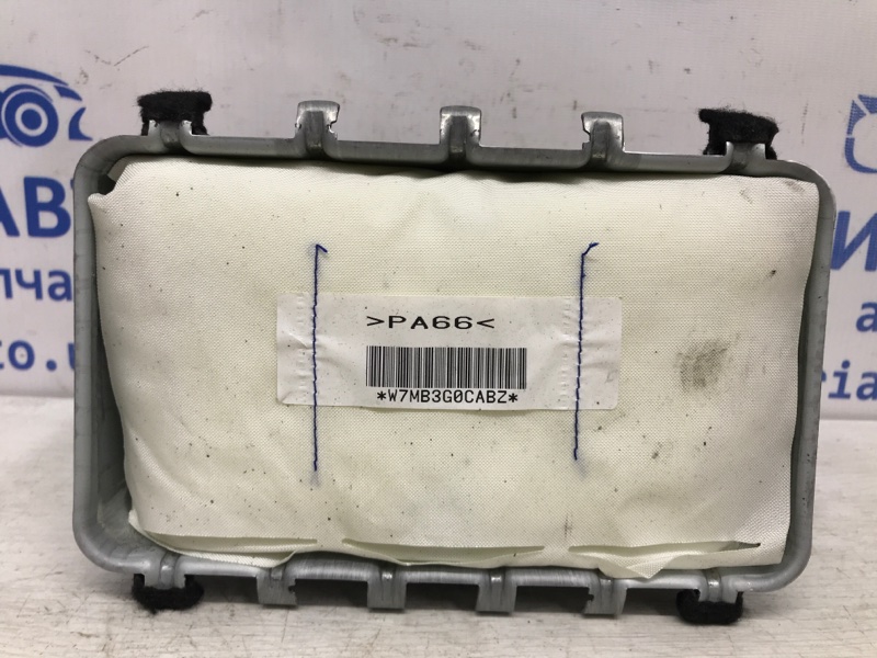 Подушка безопасности в торпеду Mitsubishi ASX 2010- GA 1.8 Diesel 4N13 7030A235 Б/У