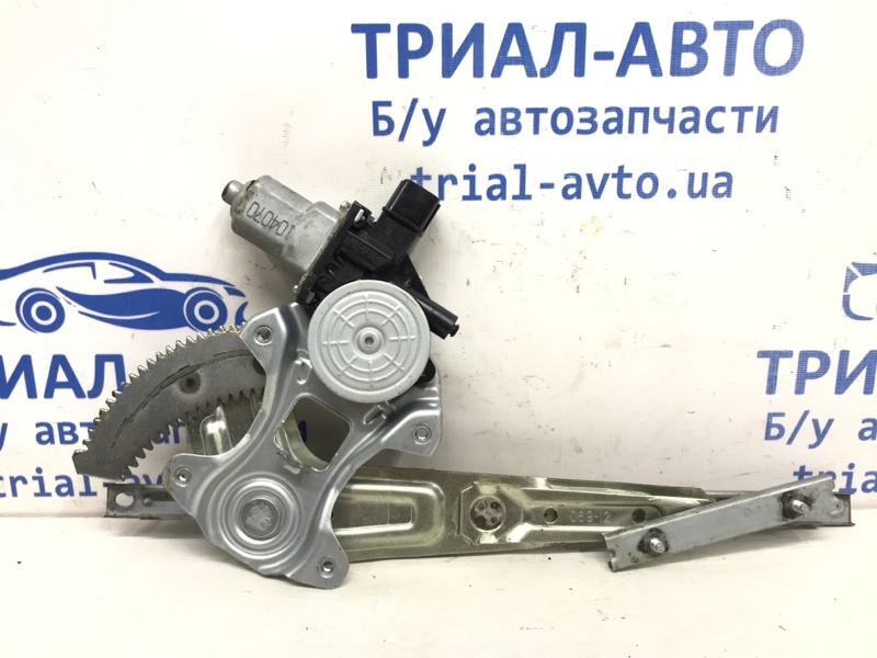 Стеклоподъемник задний правый Mitsubishi ASX 2010- GA 1.8 Diesel 4N13 5743A178 Б/У