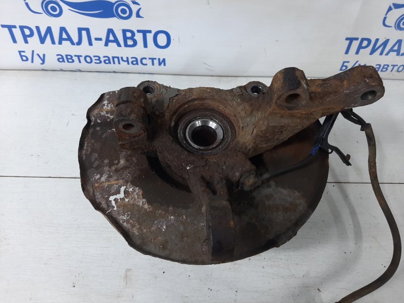Кулак поворотный правый со ступицей Mitsubishi ASX GA 1.8 Diesel 4N13