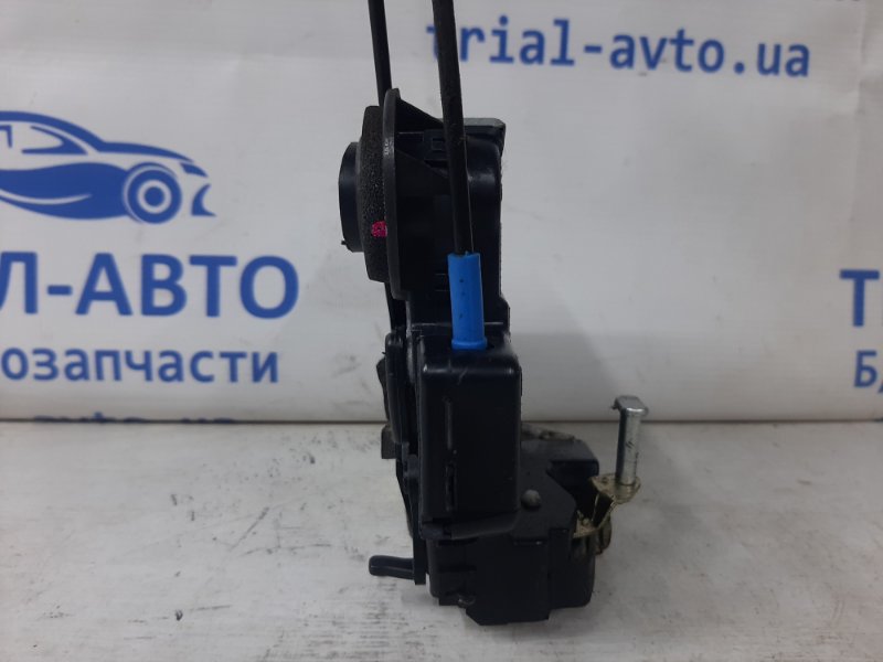 Замок двери задний левый Prado 2002-2009 J120 3.0 Diesel 1KDFTV