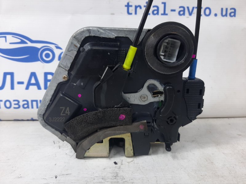 Замок двери задний левый Toyota Prado J120 3.0 Diesel 1KDFTV