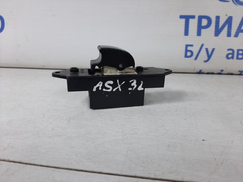 Кнопка стеклоподъемника Mitsubishi ASX 2010- GA 1.8 Diesel 4N13 MR587944 Б/У