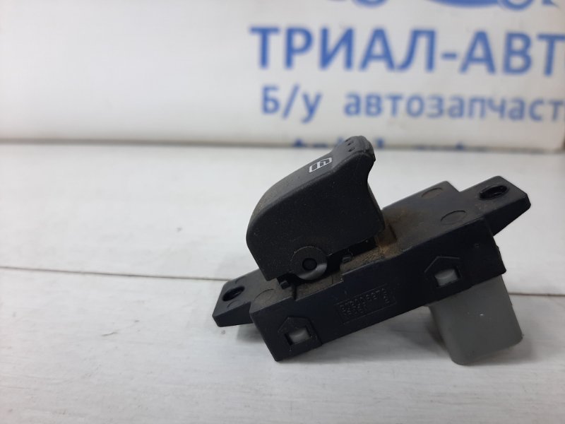 Кнопка стеклоподъемника SsangYong Korando C200 2.0 diesel D20DTF