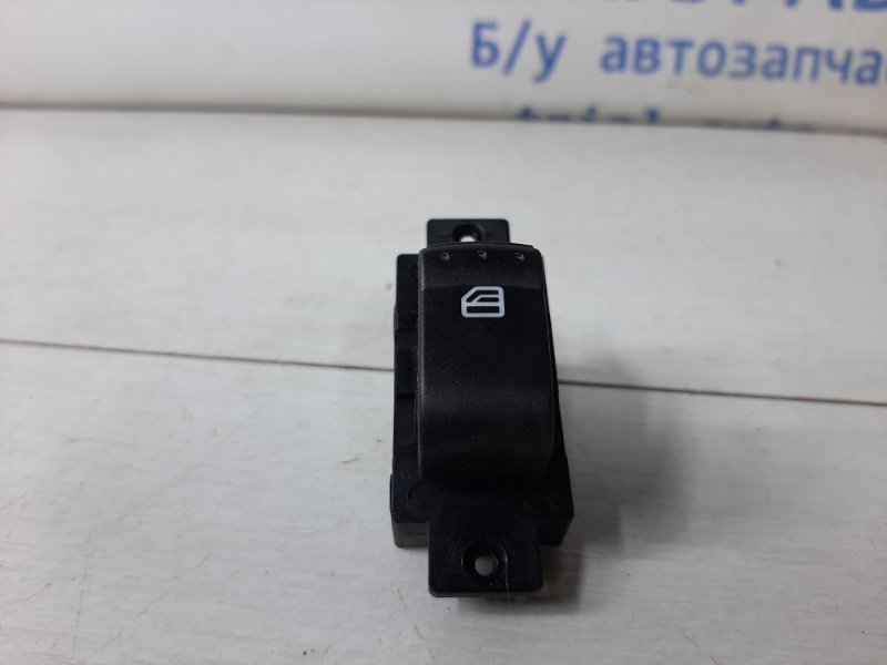 Кнопка стеклоподъемника Korando 2010-2019 C200 2.0 diesel D20DTF