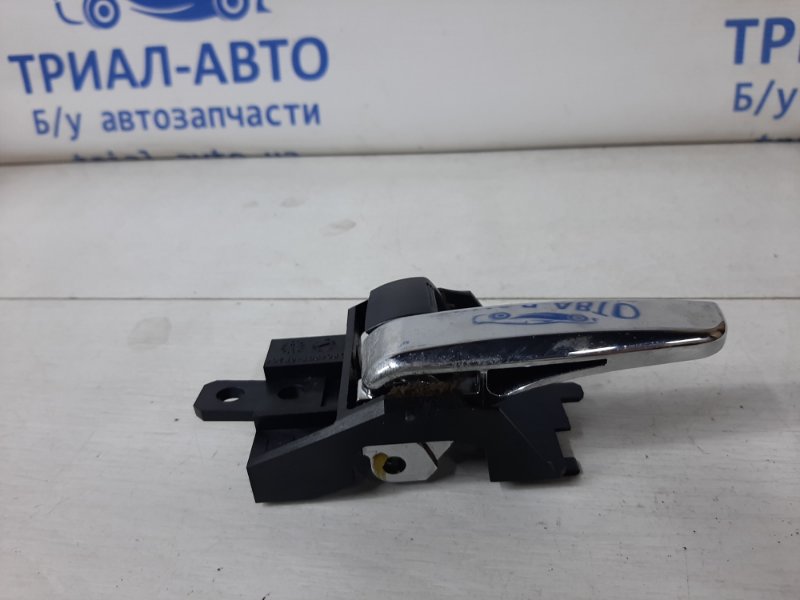 Ручка двери внутренняя левая ASX 2010- GA 1.8 Diesel 4N13