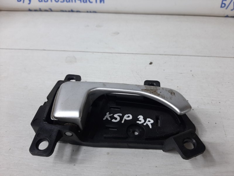 Ручка двери внутренняя правая KIA Sportage 2010-2016 SL 1.7 diesel D4FD 82620-3U000 Б/У