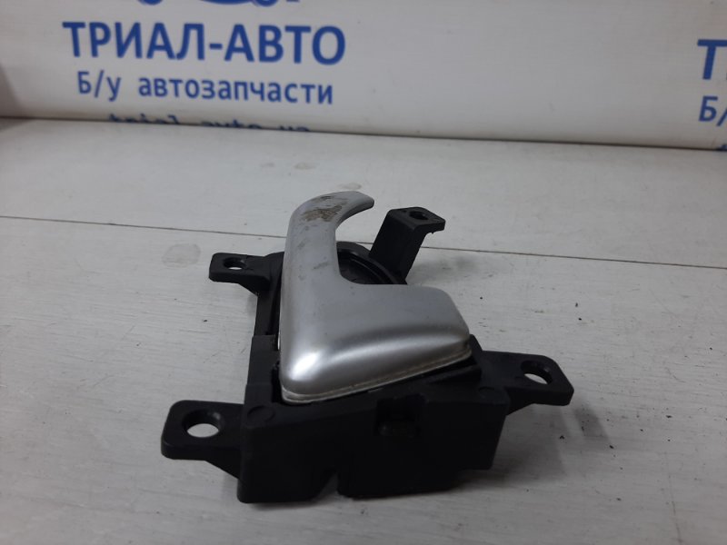 Ручка двери внутренняя правая KIA Sportage SL 1.7 diesel D4FD
