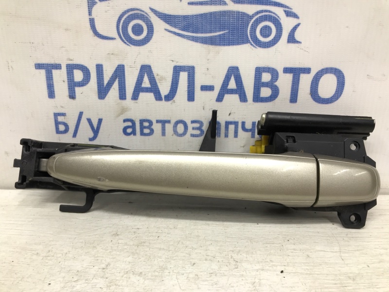 Ручка двери внешняя передняя левая Toyota Prado 2002-2009 J120 3.0 Diesel 1KDFTV 6921128070C1 Б/У