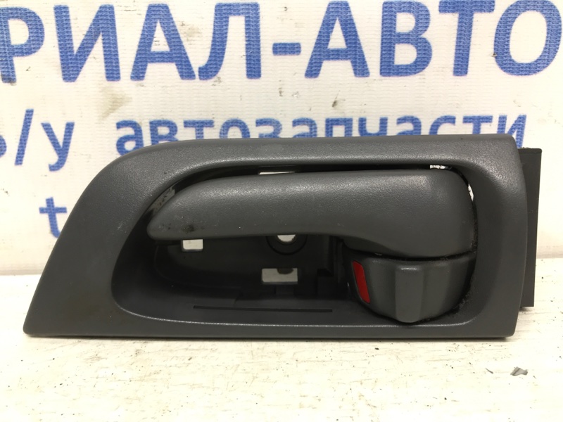 Ручка двери внутренняя левая Toyota Prado 2002-2009 J120 3.0 Diesel 1KDFTV 6920660090B0 Б/У