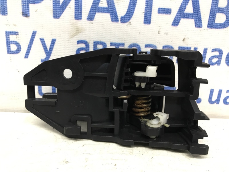 Ручка двери внутренняя левая Mitsubishi Lancer 9 1.6 Бензин 4G18