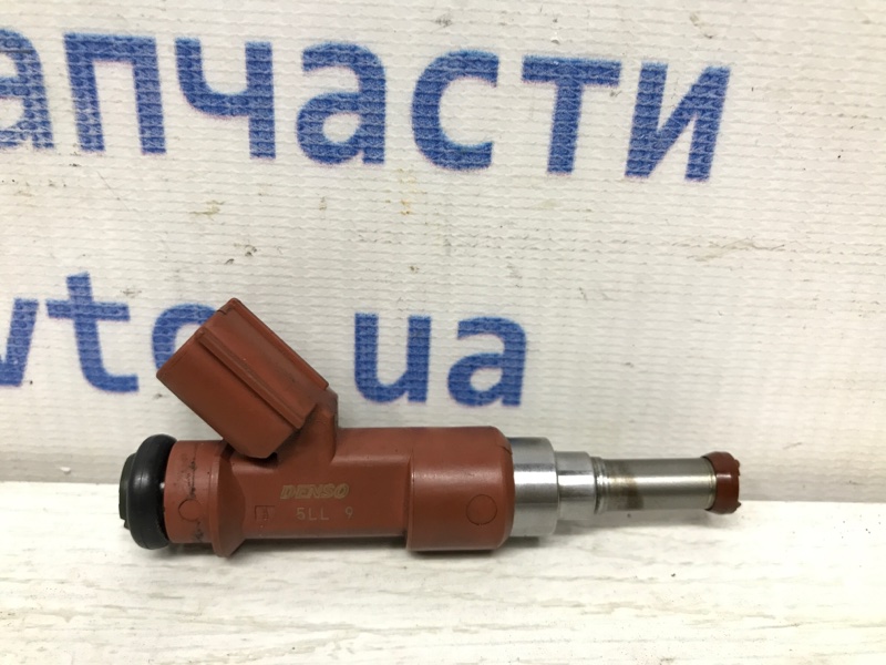 Запчасть форсунка топливная Lexus RX 350 2003-2009 XU30 3.5 Бензин 2GRFE 2320931050 Б/У Форсунка топливная Lexus RX 350 2003-2009 XU30 3.5 Бензин 2GRFE 2320931050 Б/У