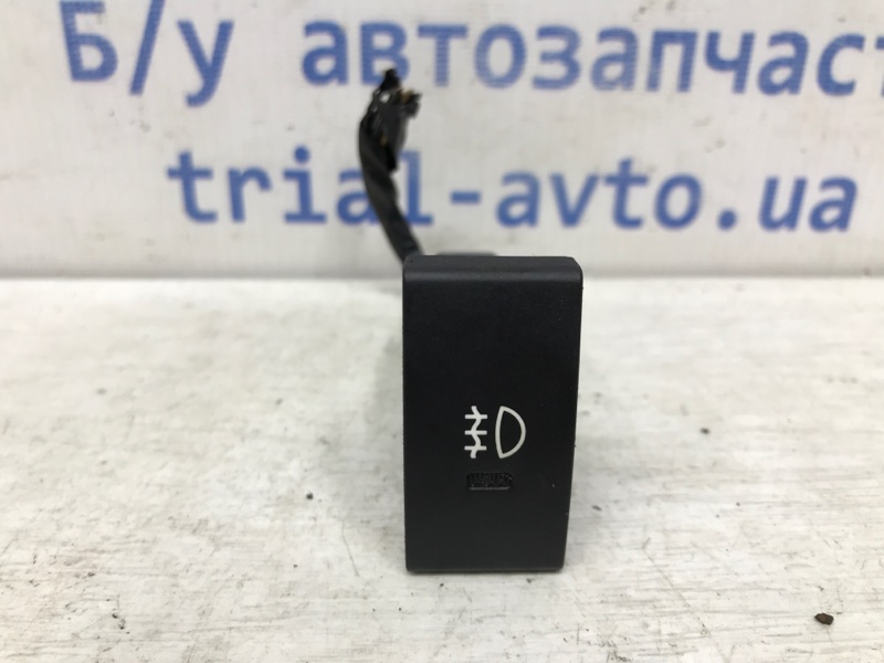 Кнопка противотуманок SsangYong Korando 2010-2019 C200 2.0 Diesel 8520034000LBA Б/У