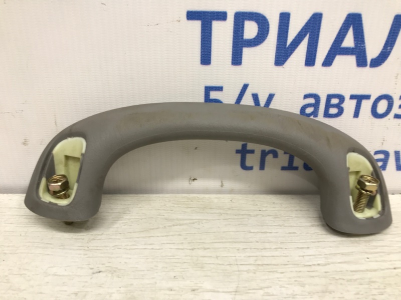 Ручка потолка Toyota Prado 2002-2009 J120 3.0 Diesel 1KDFTV 74610-13011-B1 Б/У