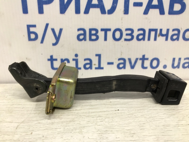 Ограничитель двери задний левый Mitsubishi Outlander 2007-2012 XL 2.2 diesel 4N14 MR473583 Б/У