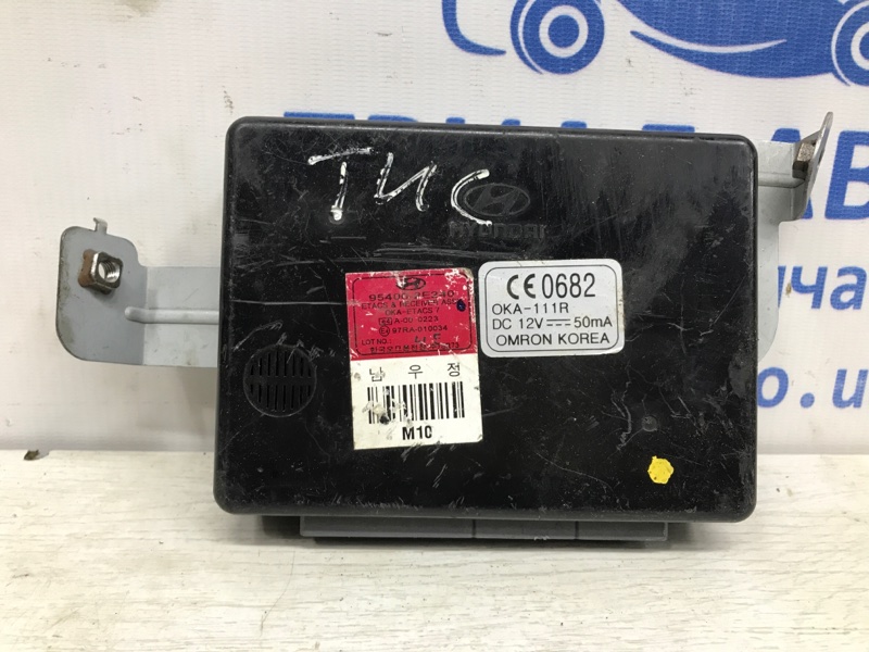 Блок комфорта Hyundai Tucson 2004-2009 JM 954002E240 контрактная