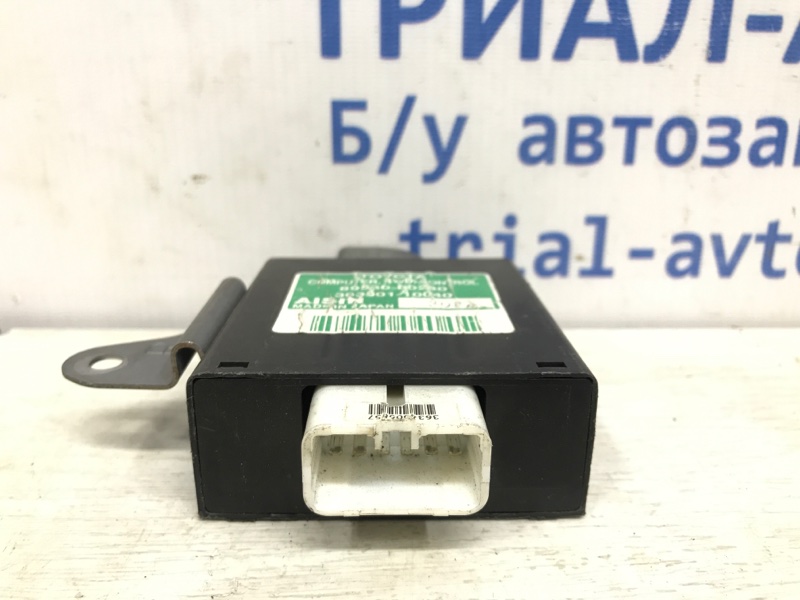 Блок управления раздаточной коробкой Prado 2002-2009 J120 3.0 дизель
