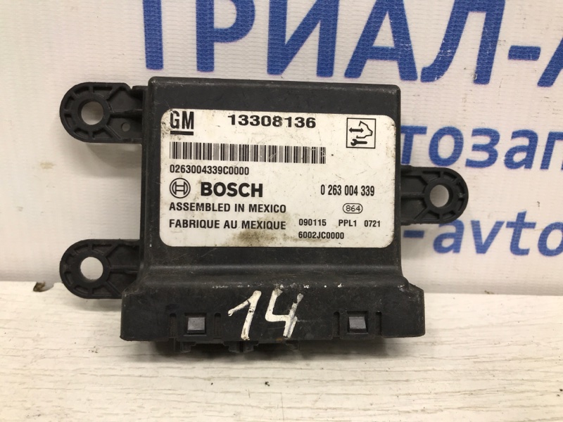 Блок управления парктрониками Chevrolet Cruze 2009-2016 J300 1.6 13308136 контрактная