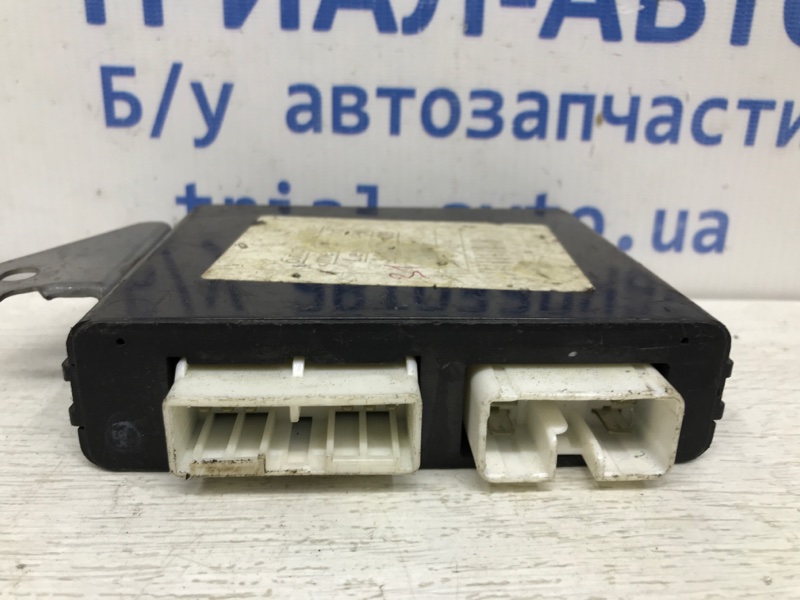 Блок управления центральным замком RX 350 2003-2009 XU30