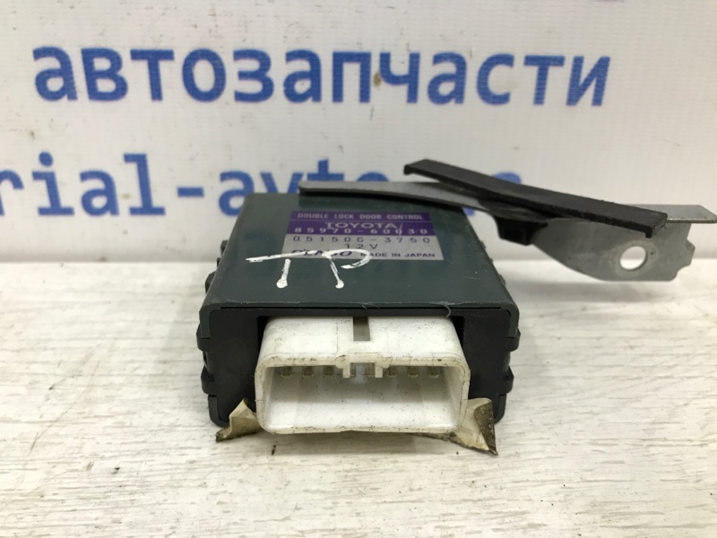 Блок управления дверьми Prado 2002-2009 J120 3.0 дизель