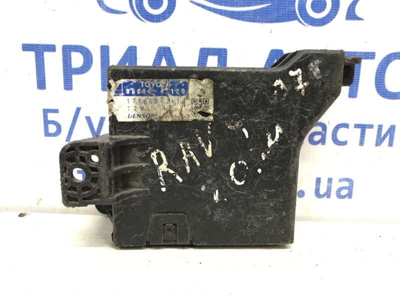 Блок управления Toyota RAV 4 2005-2012 A30 2.0 8865042180 Б/У