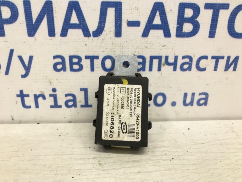 Блок управления иммобилайзера Hyundai Tucson 2004-2009 JM 2.0 дизель 95420H1000 Б/У