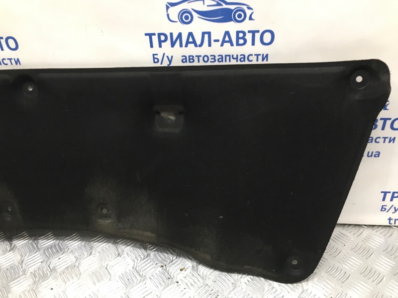 Обшивка капота Toyota RAV 4 A30 2.2 diesel 2ADFTV