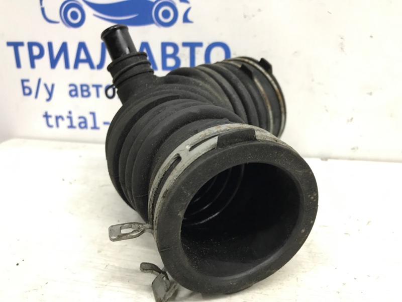 Патрубок воздушного фильтра RAV 4 2005-2012 A30 2.2 diesel 2ADFTV