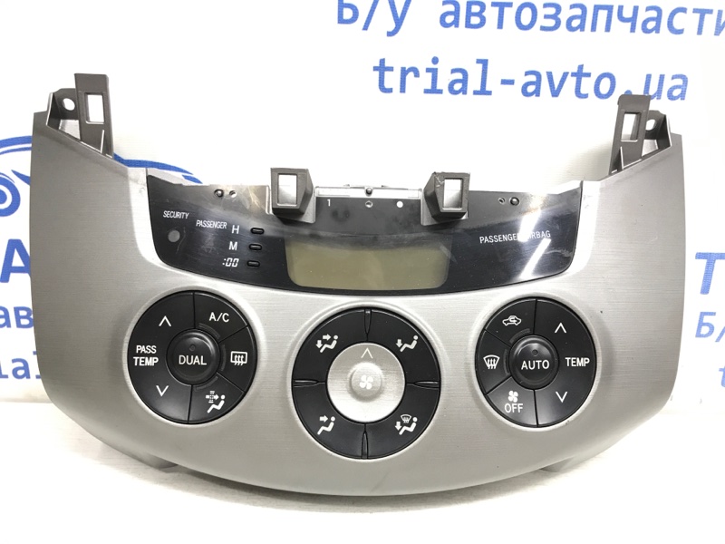 Блок управления климат-контролем Toyota RAV 4 2005-2012 A30 2.2 diesel 2ADFTV 5590042280 Б/У