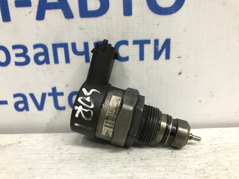 Датчик давления топлива в рейке KIA Sorento 2002-2009 BL 2.5 diesel D4CB МКПП 314022A400 Б/У