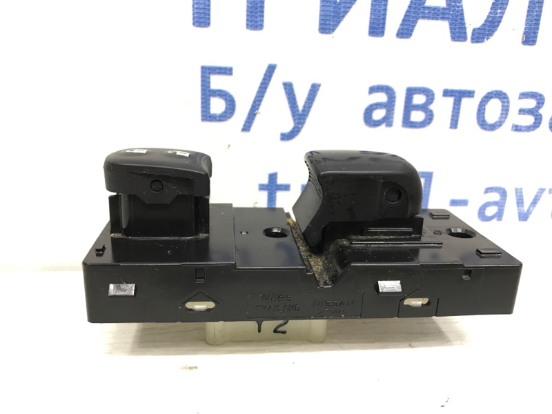 Кнопка стеклоподъемника передняя Nissan X-Trail 2014-2021 T32 1.6 diesel R9M 254014BA0A Б/У