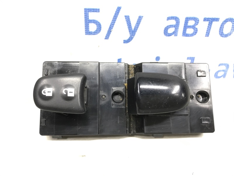 Кнопка стеклоподъемника передняя X-Trail 2014-2021 T32 1.6 diesel R9M