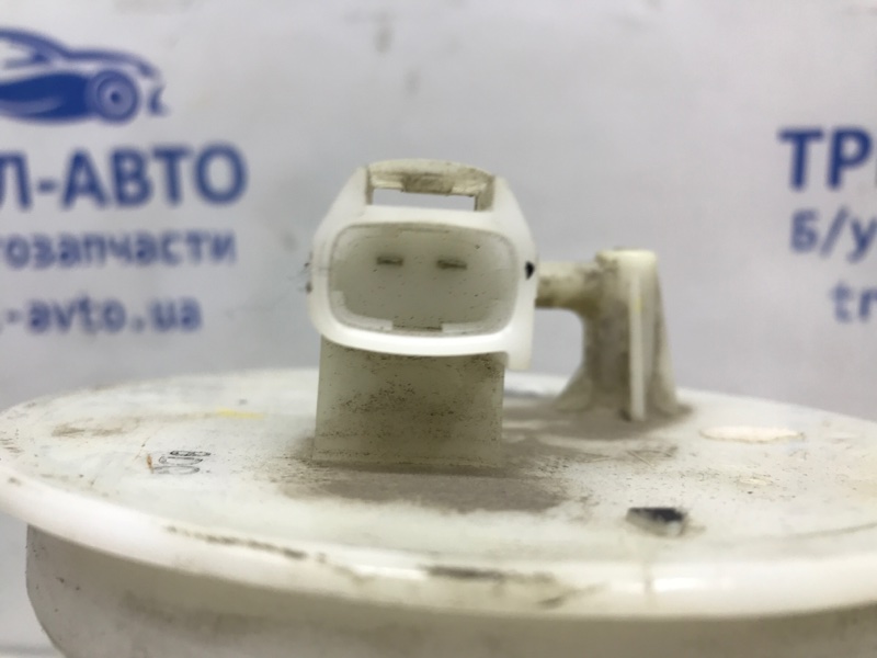 Датчик уровня топлива в бак Santa fe 2005-2012 CM 2.7 бензин G6EA