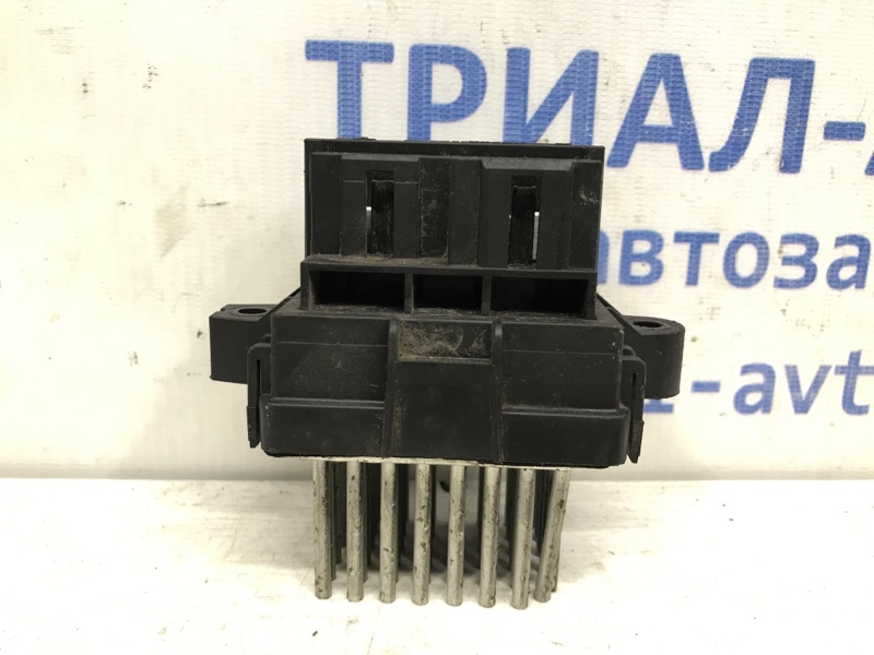 Резистор печки Chevrolet Cruze 2009-2016 J300 1.8 F18D4 13503201 Б/У