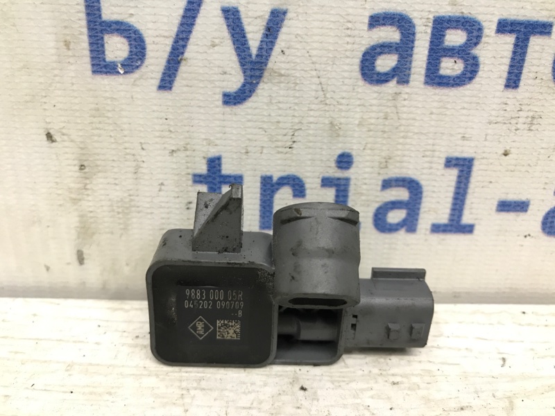Датчик удара (AIRBAG) Renault Megane 2009-2016 3 1.5 Diesel K9K 988300005R Б/У