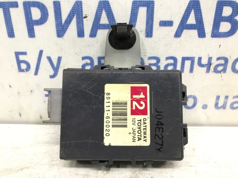 Блок управления Toyota Prado 2002-2009 J120 3.0 дизель 8911160020 Б/У