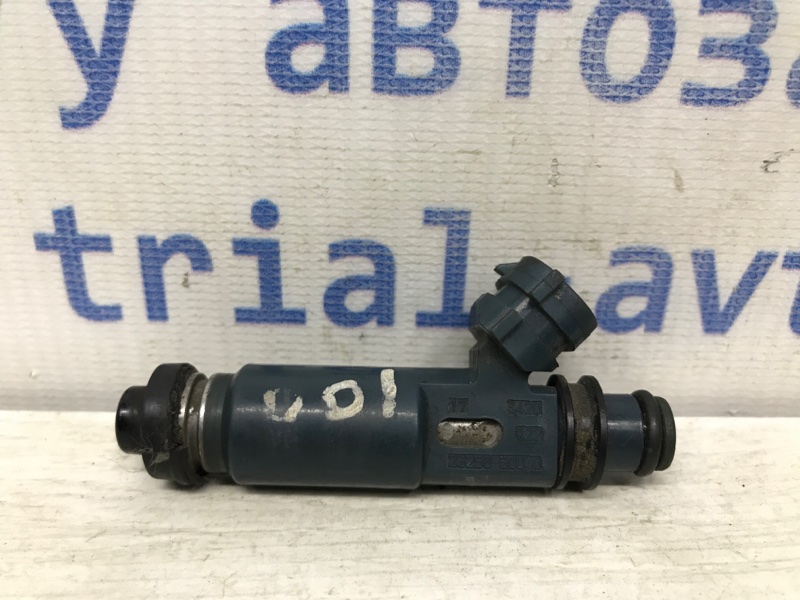 Форсунка топливная Toyota Land Cruiser 1998-2007 J100 4.7 2325050040 Б/У