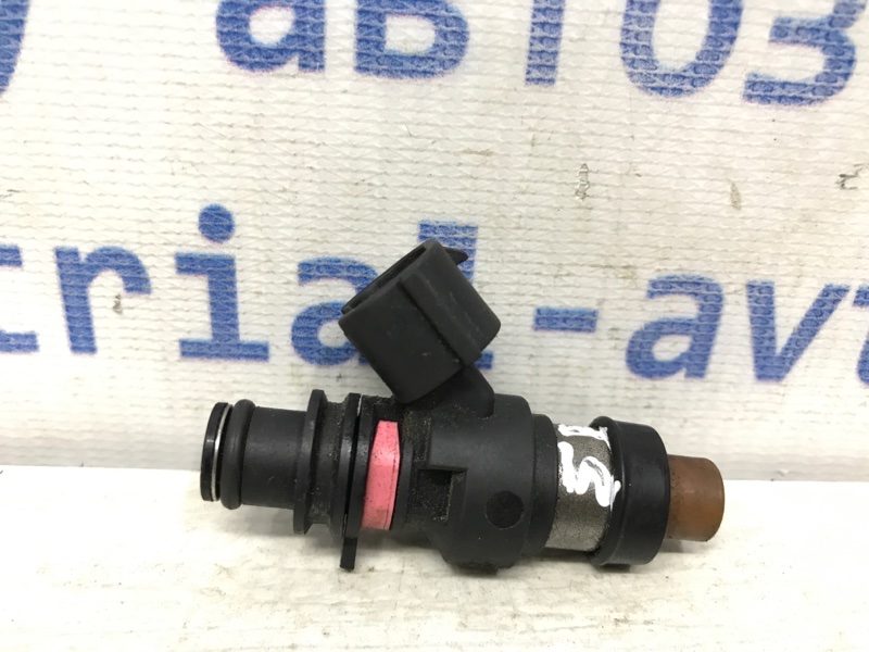 Форсунка топливная Subaru Forester 2002-2008 SG 2.5 turbo 16611AA720 Б/У