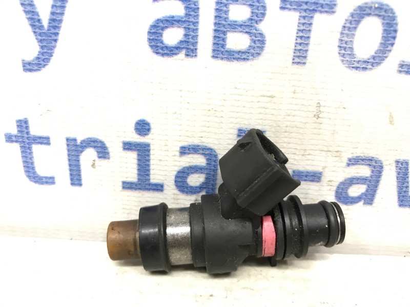 Форсунка топливная Subaru Forester 2002-2008 SG 2.5 turbo 16611AA720 Б/У