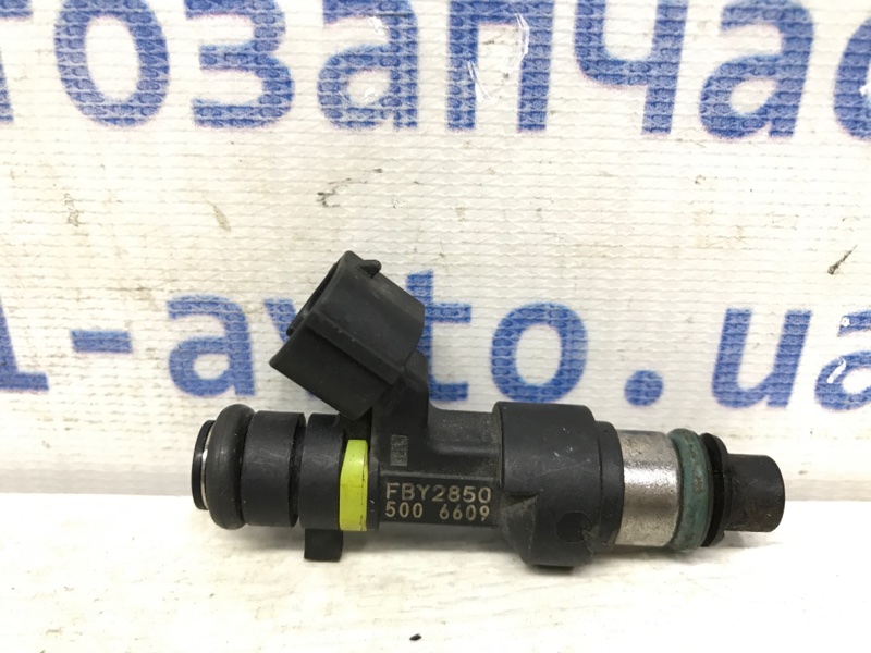 Форсунка топливная Nissan Qashqai 2006-2013 J10 2.0 Бензин MR20DE 16600EN200 Б/У