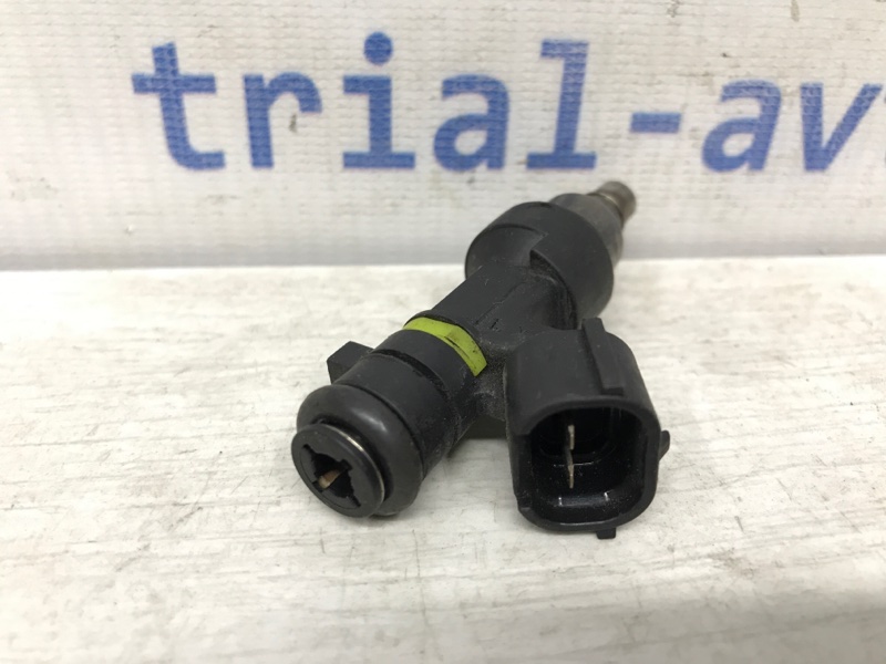 Форсунка топливная Nissan Qashqai J10 2.0 Бензин MR20DE