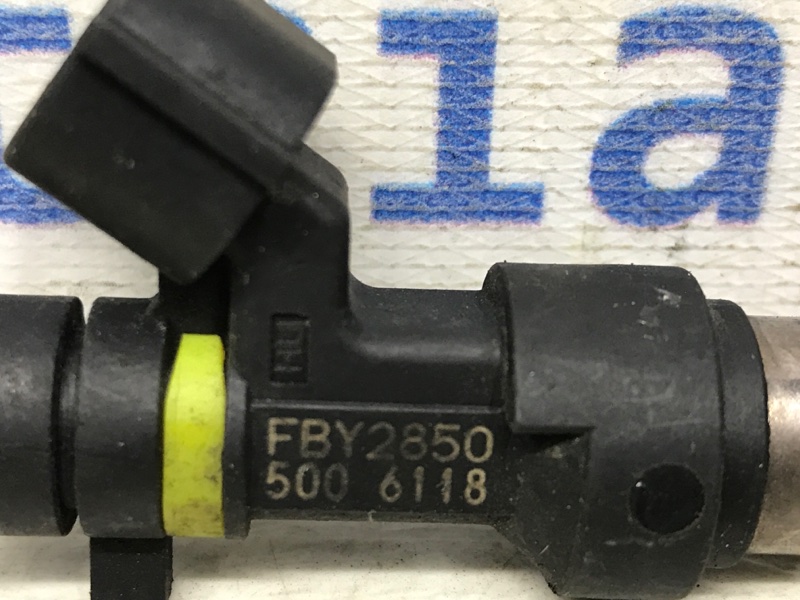 Форсунка топливная Qashqai 2006-2013 J10 2.0 Бензин MR20DE