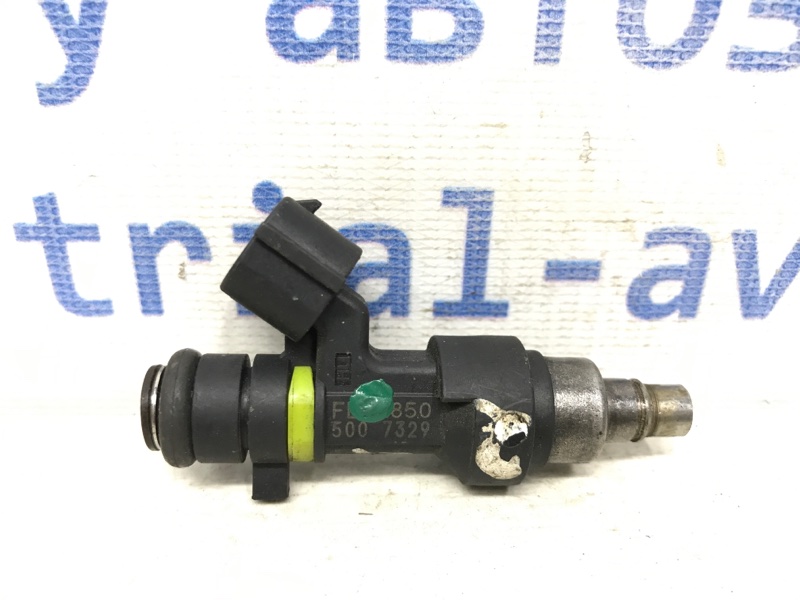 Форсунка топливная Nissan Qashqai 2006-2013 J10 2.0 Бензин MR20DE 16600EN200 Б/У