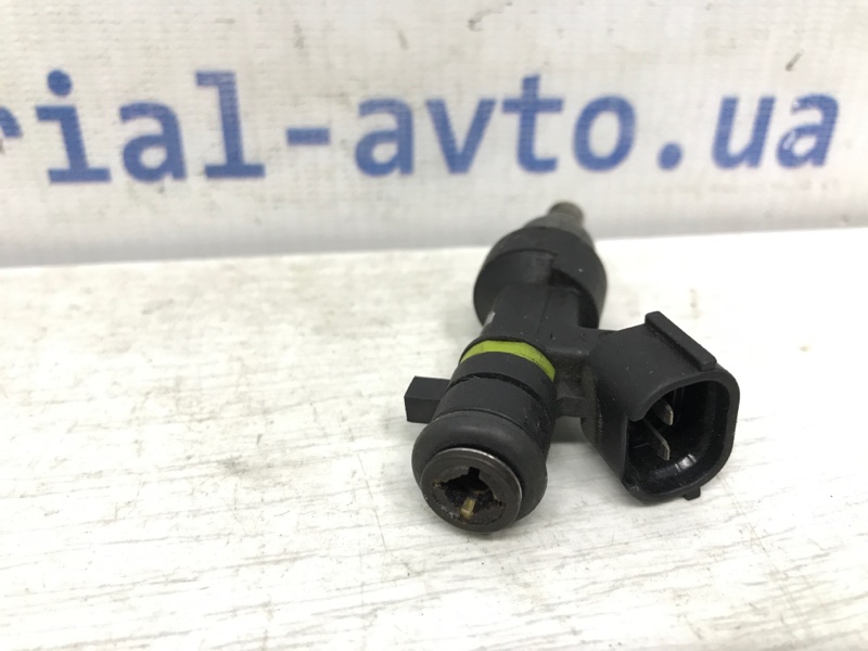 Форсунка топливная Nissan Qashqai J10 2.0 Бензин MR20DE