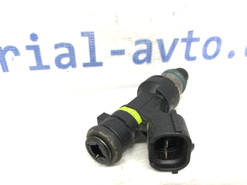 Форсунка топливная Nissan Qashqai J10 2.0 Бензин MR20DE Форсунка топливная Nissan Qashqai J10 2.0 Бензин MR20DE