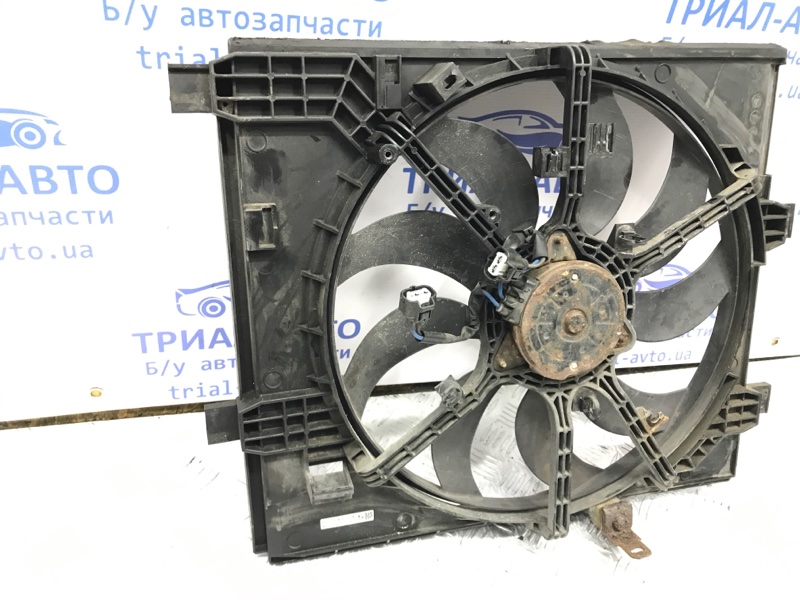 Диффузор с вентилятором радиатора Juke 2010-2019 F15 1.6 turbo MR16DDT