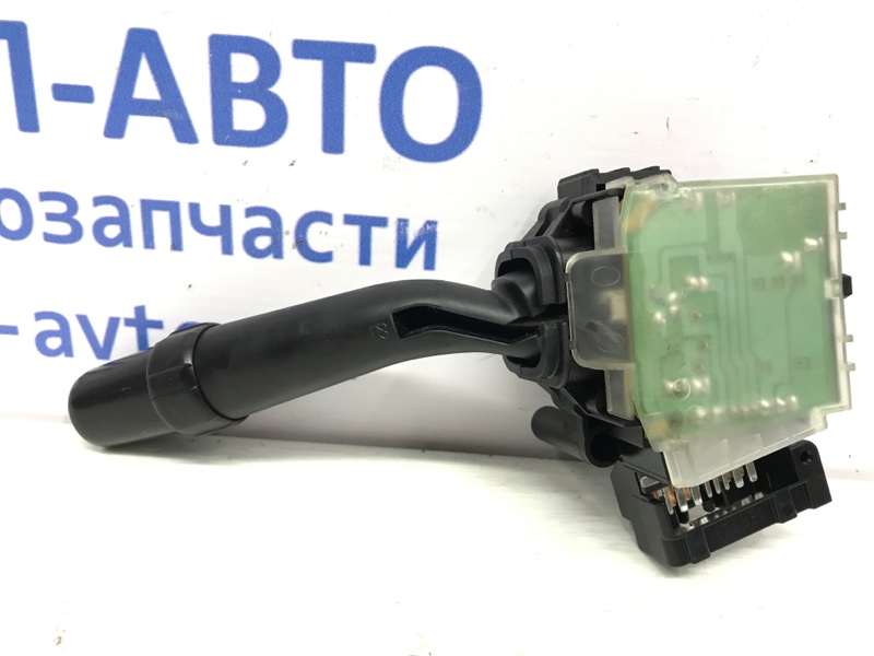 Переключатель подрулевой правый(дворники) Toyota Avensis T25 1.8 бензин 1ZZFE