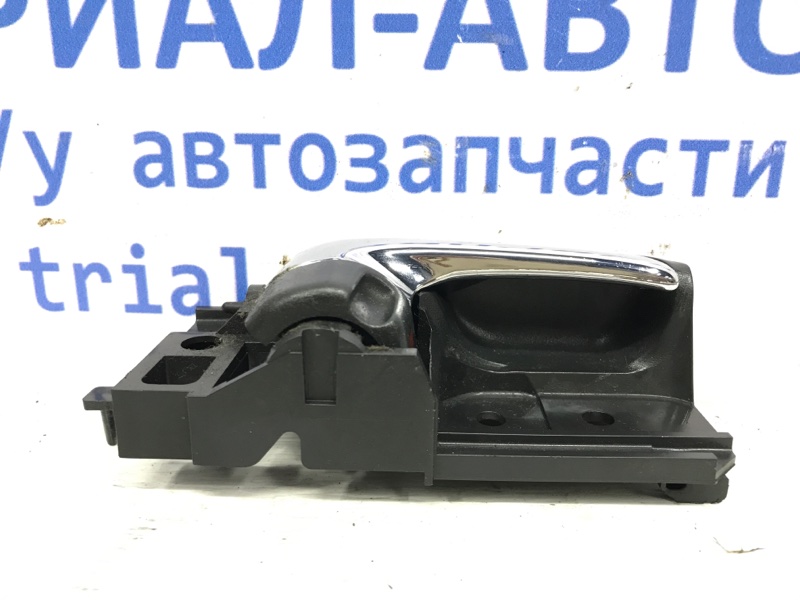 Ручка двери внутренняя правая Avensis 2003-2009 T25 1.8 бензин 1ZZFE