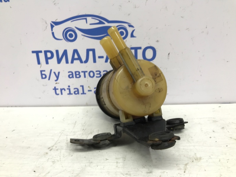 Бачок ГУР Hyundai Tucson JM 2.0 diesel D4EA